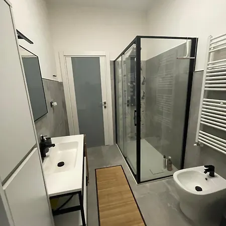 Apartment Splendido Loft Corso Svizzera Turin